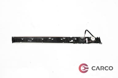Панел вътрешна дръжка с пищялка задна дясна за VW TOUAREG (7LA, 7L6, 7L7) 2.5 R5 TDI (2002 - 2010)
