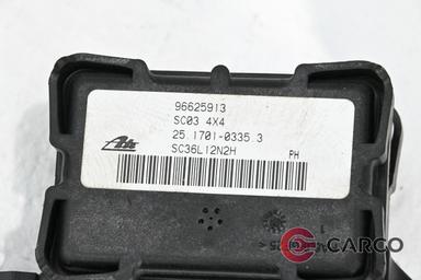 Сензор ESP 96625913 за CHEVROLET CAPTIVA (C100, C140) 2.0 D (2006)