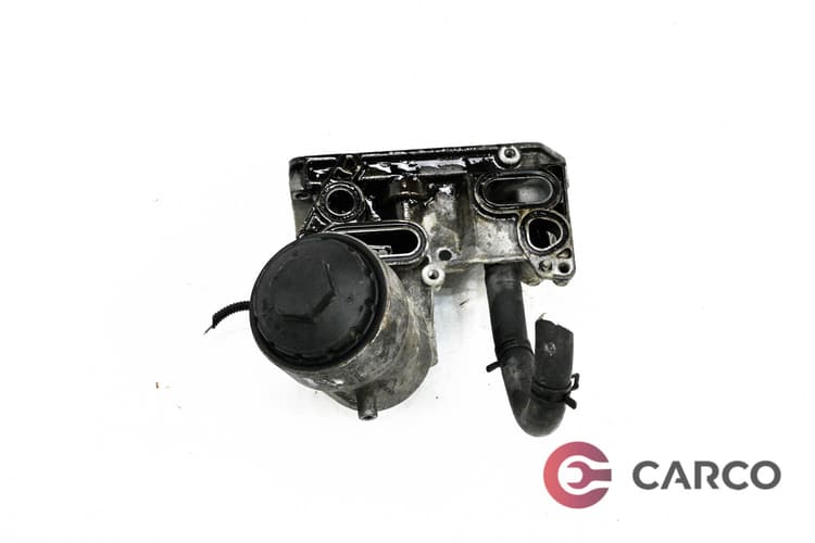 Конзола маслен филтър 070115389B за VW TOUAREG (7LA, 7L6, 7L7) 2.5 R5 TDI (2002 - 2010)