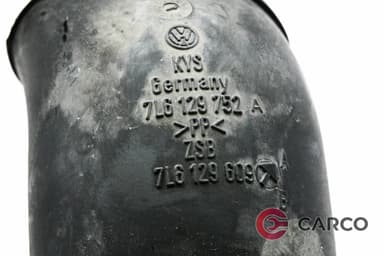 Въздуховод 7L6129752A за VW TOUAREG (7LA, 7L6, 7L7) 2.5 R5 TDI (2002 - 2010)