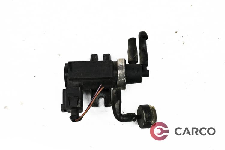Вакуум клапан 1J0906627 за VW TOUAREG (7LA, 7L6, 7L7) 2.5 R5 TDI (2002 - 2010)