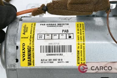 AIRBAG пасажер 30615716 за VOLVO S40 II седан (MS) 2.4 (2004)