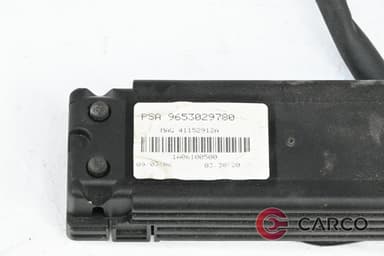 Усилвател антена 9653029780 за PEUGEOT 407 купе (6C_) 2.2 16V (2005)