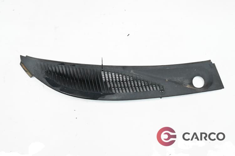 Лайсна под чистачки дясна F67B-7802222AAW за FORD USA EXPLORER (U2) 4.0 V6 4WD (1994 - 2001)
