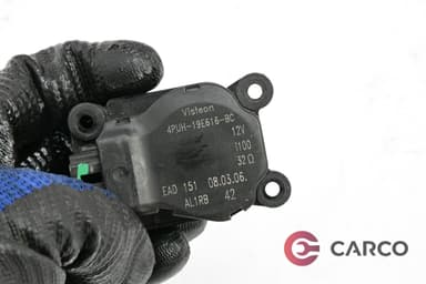 Моторче клапа парно 4PUH-19E616-BC 10 за PEUGEOT 407 купе (6C_) 2.2 16V (2005)