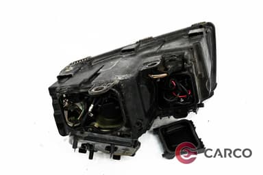 Фар Би-Ксенон десен за AUDI A8 седан (4E_) 3.0 TDI quattro (2002 - 2010)