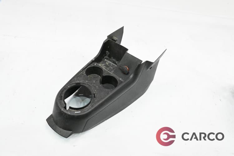 Конзола около скоростен лост за VW FOX (5Z1, 5Z3) 1.2 (2003)