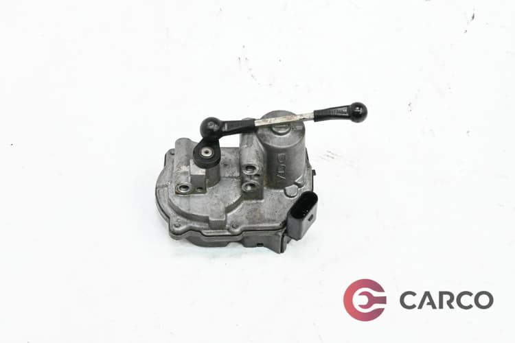 Моторче вихрови клапи 059129086M за AUDI A8 седан (4E_) 3.0 TDI quattro (2002 - 2010)