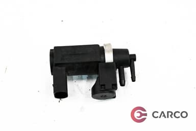Вакуум клапан 059906628A за AUDI A8 седан (4E_) 3.0 TDI quattro (2002 - 2010)