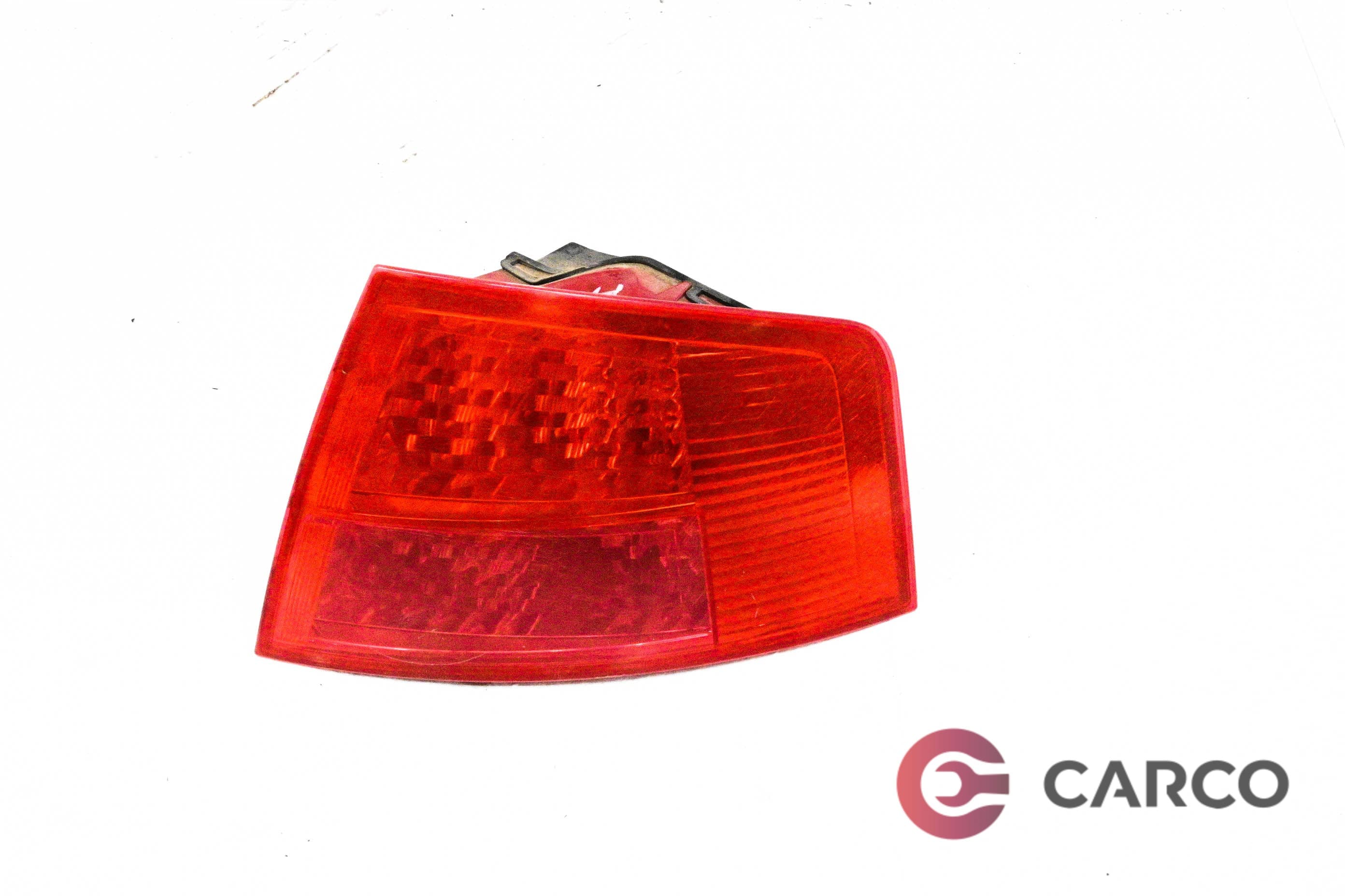 Стоп десен 4E0945096C за AUDI A8 седан (4E_) 3.0 TDI quattro (2002 - 2010)