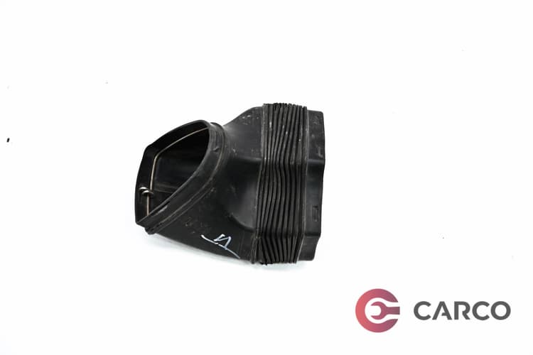 Въздуховод десен 07L129740 за AUDI A6 Avant (4F5, C6) 5.2 S6 quattro (2005 - 2011)