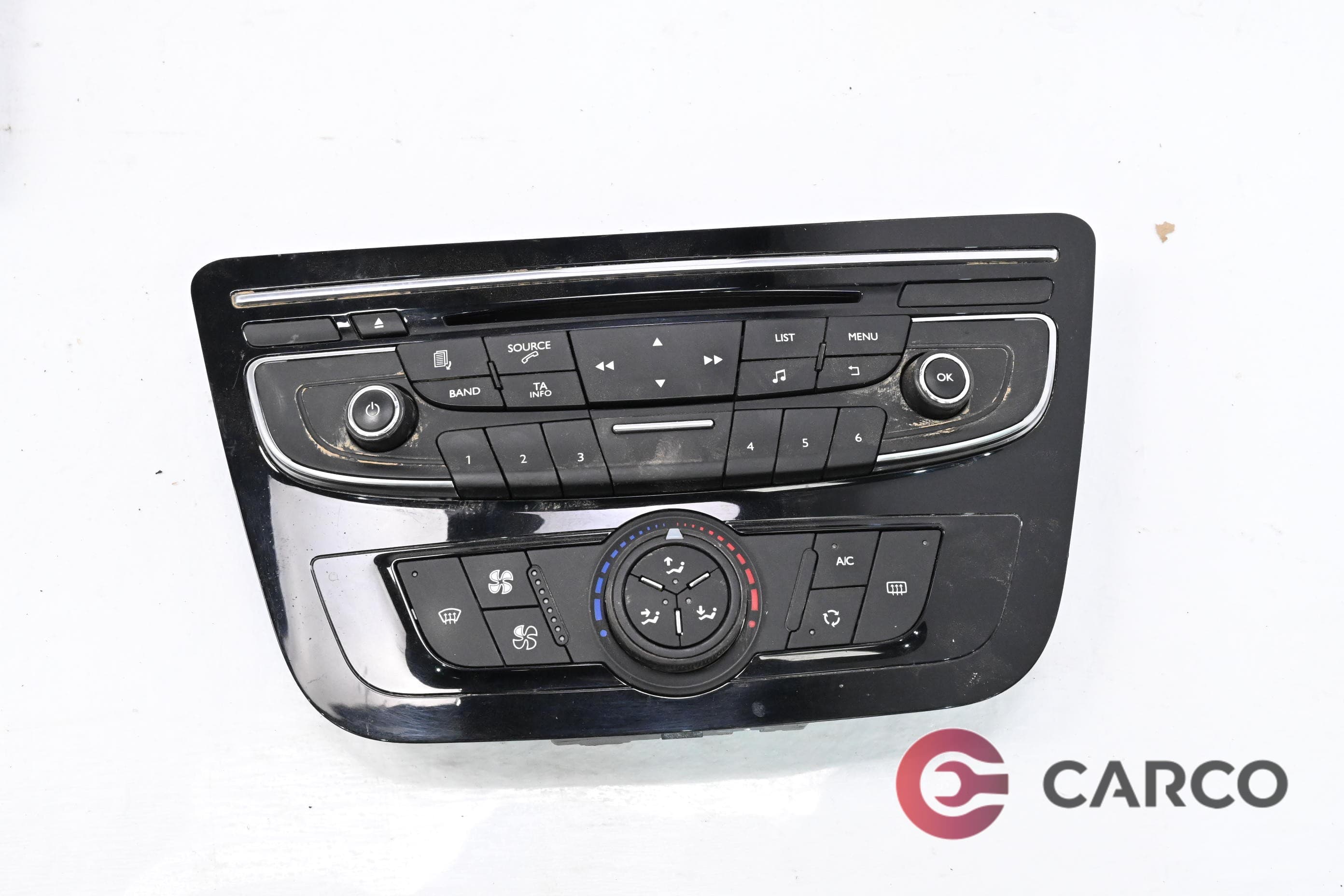 Радио CD и управление климатик за PEUGEOT 508 1.6 HDi (2010)