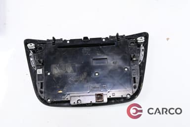 Радио CD и управление климатик за PEUGEOT 508 1.6 HDi (2010)