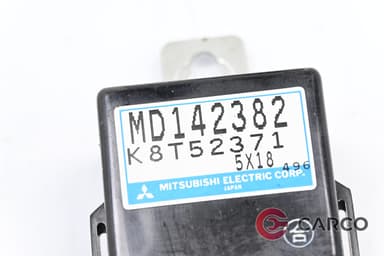 Реле парно MD142382 за MITSUBISHI PAJERO II (V3_W, V2_W, V4_W, NH, NJ, NK, NL) 2.8 TD (V46W) (1990 - 1999)