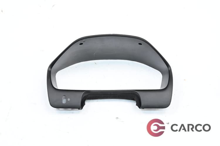 Конзола около километраж за MITSUBISHI GALANT VI седан (EA_) 2.5 V6 24V (EA5A) (1996 - 2004)