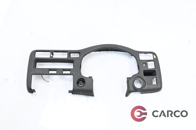 Конзола около километраж ДЕСЕН ВОЛАН за TOYOTA RAV 4 I Cabrio (SXA1_) 2.0 16V 4WD (1997 - 2000)