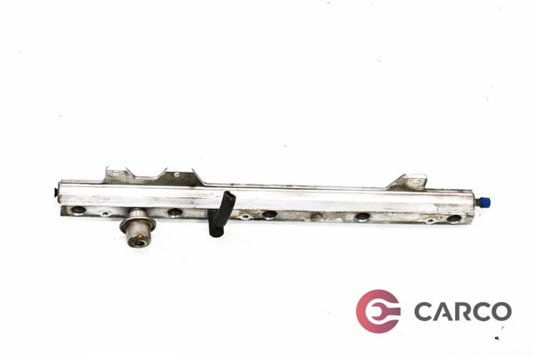 Горивна рейка 9202710 за VOLVO S60 I седан 2.4 (2000 - 2010)