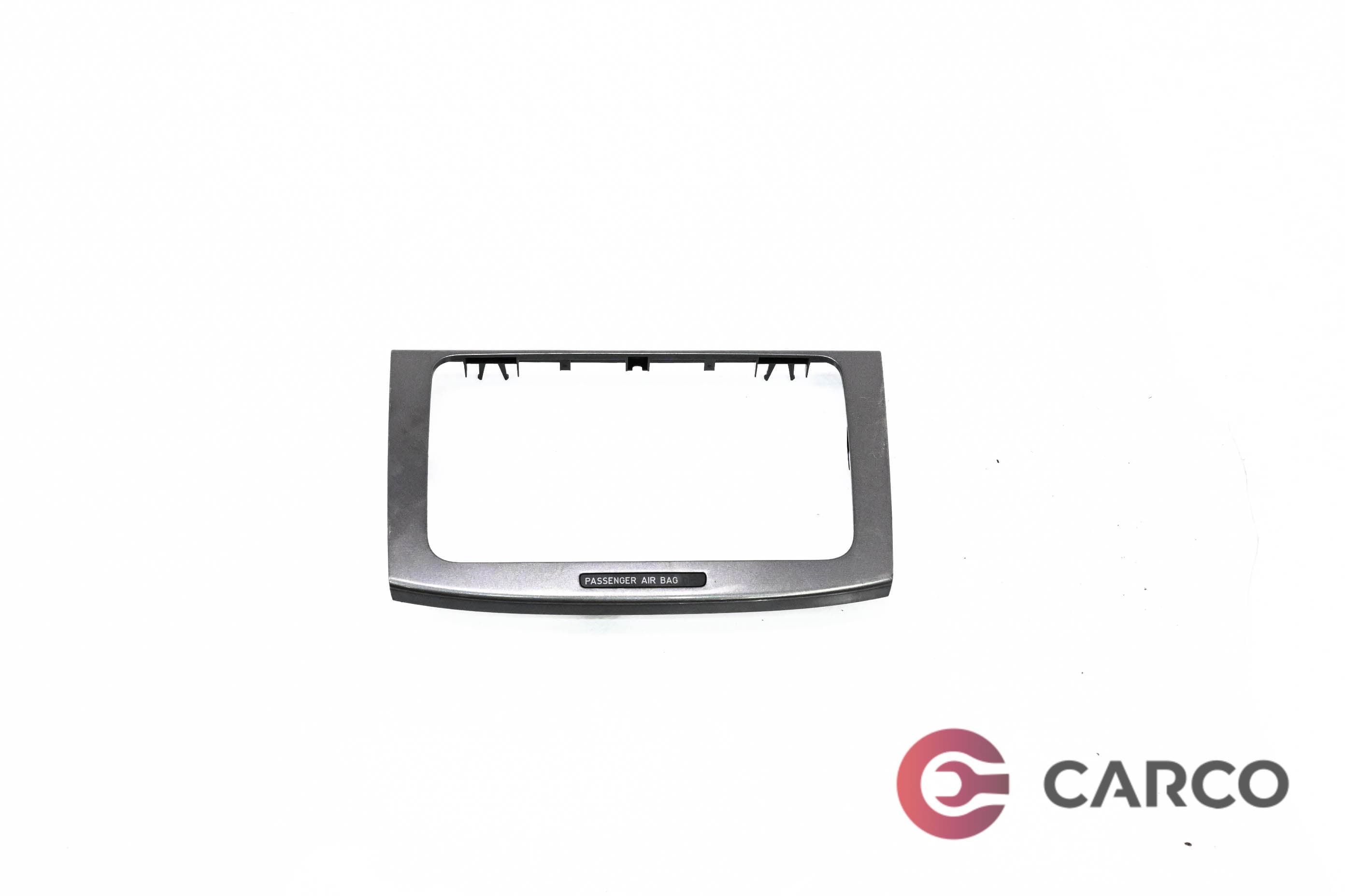 Лайсна около радио 31841-0100 за VW PASSAT седан B6 (3C2) 2.0 TDI 16V (2005 - 2010)