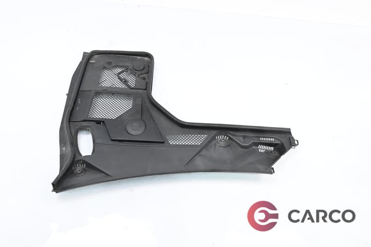 Интериорна лайсна А2058300503 за MERCEDES-BENZ C-CLASS (W205) C 200 BlueTEC / d (205.037) (2013)