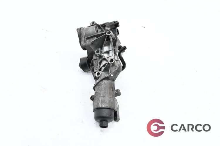 Конзола маслен филтър А6261800011 за MERCEDES-BENZ C-CLASS (W205) C 200 BlueTEC / d (205.037) (2013)