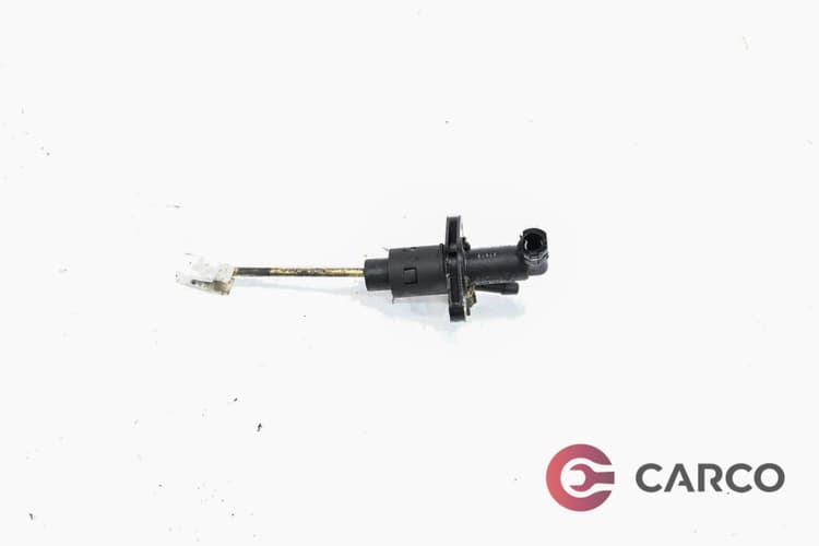 Горна помпа съединител 1J1721388E за VW GOLF Mk IV (1J1) 1.9 TDI (1997 - 2005)