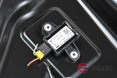 Панел врата със стъклоповдигач и crash сензор заден ляв за MERCEDES-BENZ GL-CLASS (X164) Facelift GL 320 CDI / 350 BlueTEC 4-matic (164.824, 164.825) (2006)