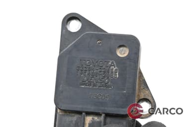 Дебитомер 22204-22010 за TOYOTA RAV 4 Mk II (CLA2_, XA2_, ZCA2_, ACA2_) 1.8 VVTi (2000 - 2005)
