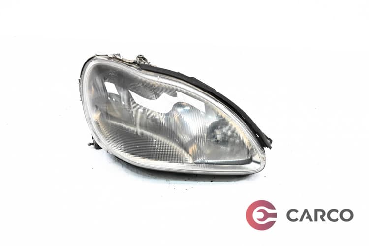 Фар десен A2208200261 за MERCEDES-BENZ S-CLASS седан (W220) S 320 (220.065, 220.165) (1998 - 2005)