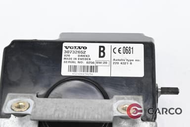 Аудио/телефонен модул 30732652 за VOLVO XC90 I комби D5 (2002)