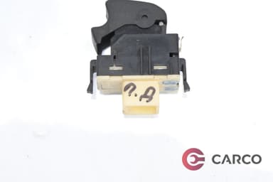 Копче ел стъкло предно дясно за TOYOTA AVENSIS седан (T25_) 1.8 (2003 - 2008)