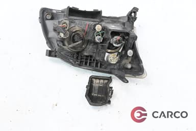 Фар ляв за TOYOTA AVENSIS седан (T25_) 1.8 (2003 - 2008)
