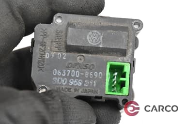 Моторче клапа парно 3D0 959 311 07 02 за VW PHAETON седан (3D_) 3.2 V6 (2002)