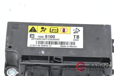 Сензор AIRBAG 13588100 за OPEL INSIGNIA 2.0 CDTI Хечбек (2008)
