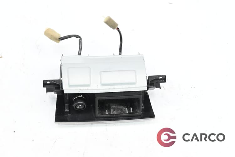 Пепелник за SUZUKI LIANA Hatchback Facelift (ER) 1.6 4WD (2001)