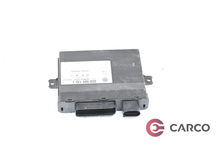 Модул безключово палене 3D0 909 135 J за VW TOUAREG (7LA, 7L6, 7L7) 3.2 V6 (2002 - 2010)