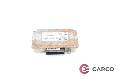 Компютър скорости 8200212978 за RENAULT AVANTIME (DE0_) 3.0 V6 (DE04, DE0T) (2001 - 2003)