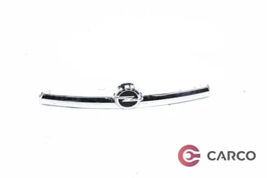 Екстериорна лайсна с емблема за OPEL INSIGNIA Facelift комби 2.0 CDTI (2008)