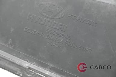 Екстериорна лайсна над радиатор за HYUNDAI SANTA FÉ II (CM) 2.2 CRDi GLS 4x4 (2005)