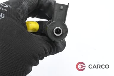 Дюза дизел 0445110 186   3108 4689 48209 за KIA SORENTO I (JC) 2.5 CRDi (2002)