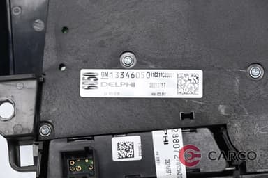 Управление мултимедия с климатик за OPEL ASTRA J 1.7 CDTI (2009)