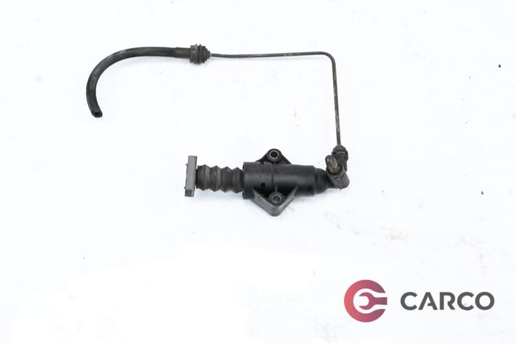 Долна помпа съединител за VW GOLF Mk IV (1J1) 1.4 16V (1997 - 2005)