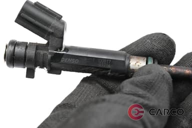 Дюза бензин Denso 100817 01714   1 100921 00740 0010 за NISSAN JUKE (F15) 1.6 (2010)