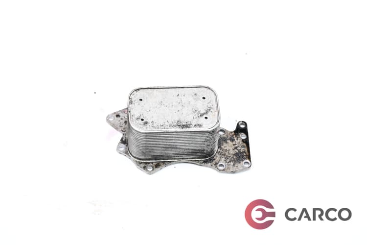 Маслен охладител  059 117 021 J за AUDI Q7 (4L) 3.0 TDI (2006 - 2015)