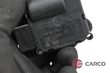 Моторче клапа парно 0 132 801 379 за AUDI Q7 (4L) 3.0 TDI (2006 - 2015)