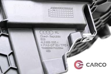 Основа централно конзола 4L2 858 005A за AUDI Q7 (4L) 3.0 TDI (2006 - 2015)