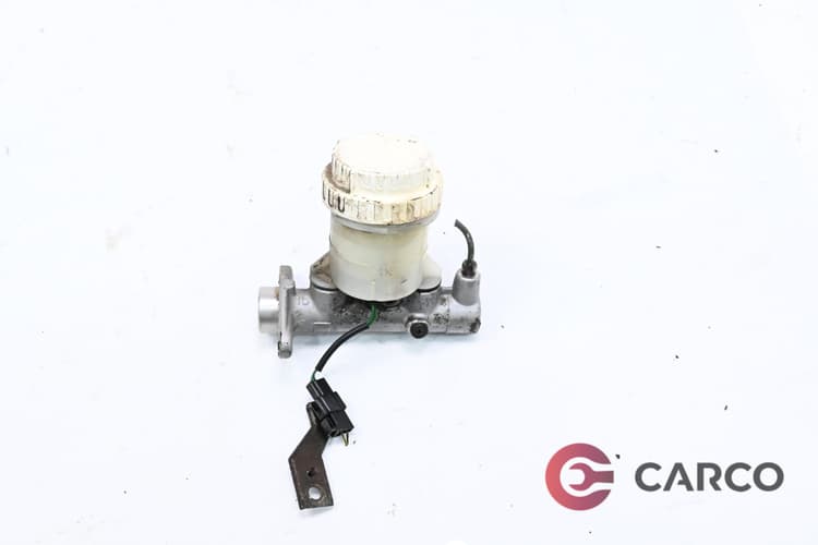 Спирачна помпа с казанче за Mitsubishi Pajero Sport 4X4 (K90) 3.0 V6 (1999 - 2008)