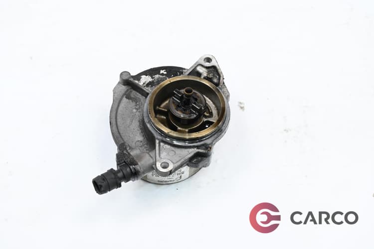 Вакуум помпа 057 145 100 AC за VW PHAETON седан (3D_) 3.0 V6 TDI 4motion (2002)