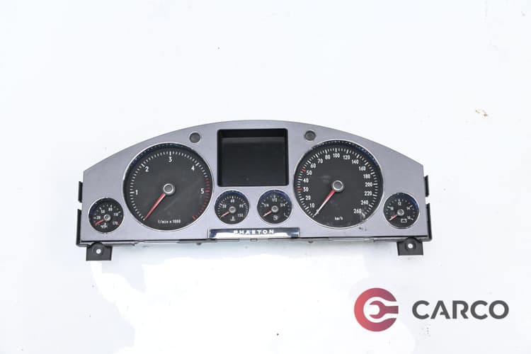 Километраж за VW PHAETON седан (3D_) 3.0 V6 TDI 4motion (2002)