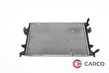 Воден радиатор 5N0 121 523Q за VW TIGUAN Facelifit (5N_) 2.0 TDI 4motion (2007)