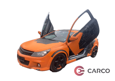 Панта механизъм вертикално отваряне врата дясна за OPEL ASTRA H GTC (L08) 1.4 (2005)